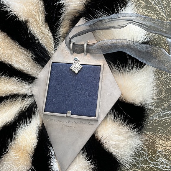 Nova Scotia Seagull Pewter hanging picture frame. New condition - Picture 9 of 10